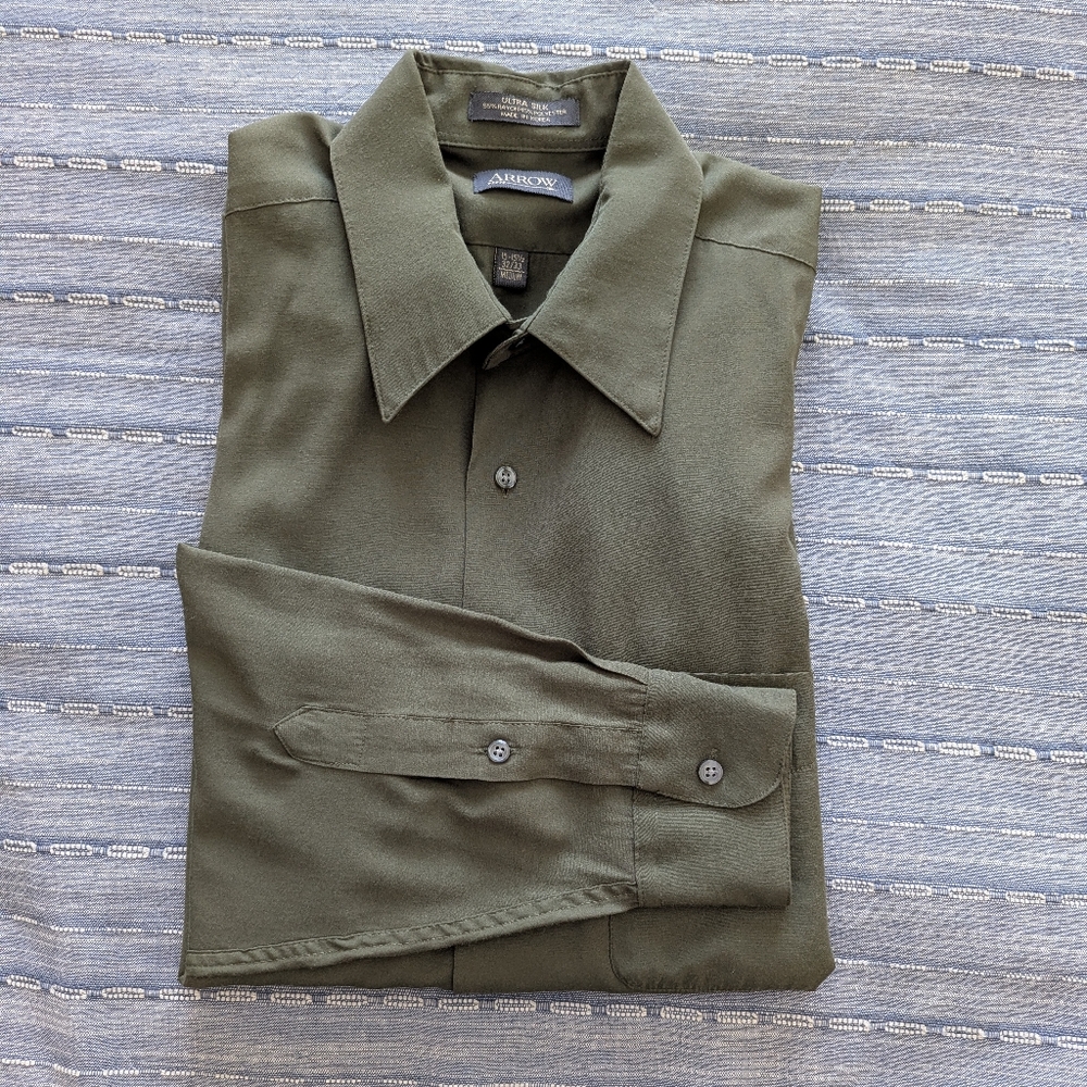 Arrow Men's Olive Button Down Shirt - Size Medium